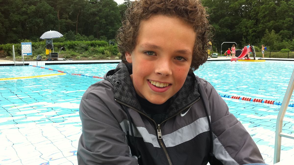 14-jarige Dylan voert actie voor Bosbad in Vledder