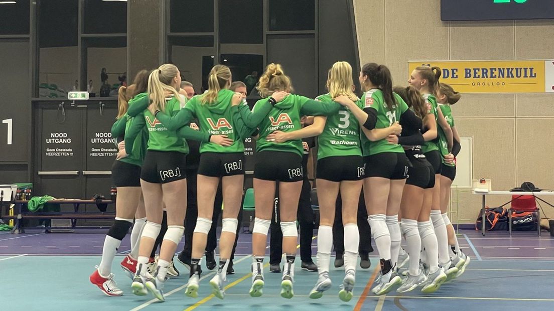 Sudosa-Desto viert de zege op Voltena