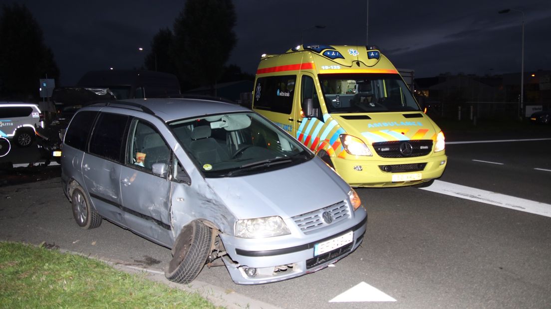 Schade aan auto na botsing in Middelburg
