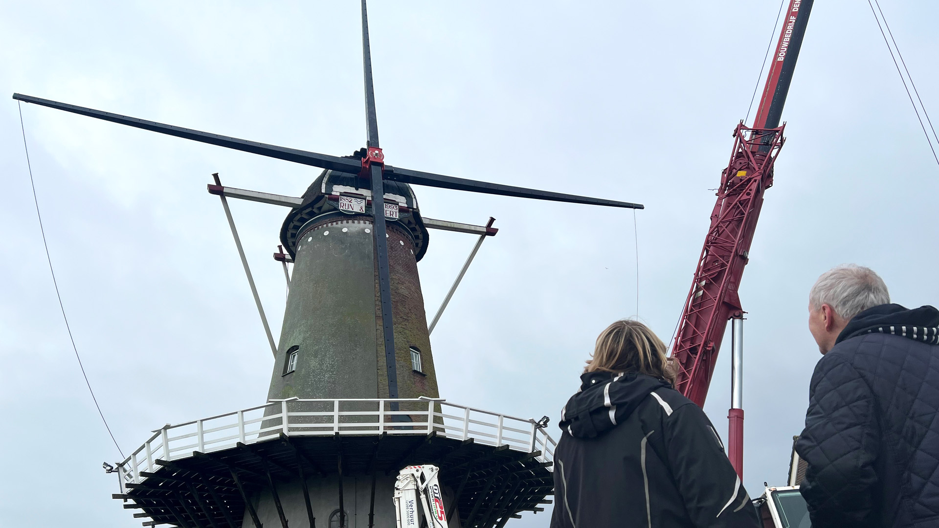 Met nieuwe wieken kan de Korenmolen weer vijftig jaar draaien