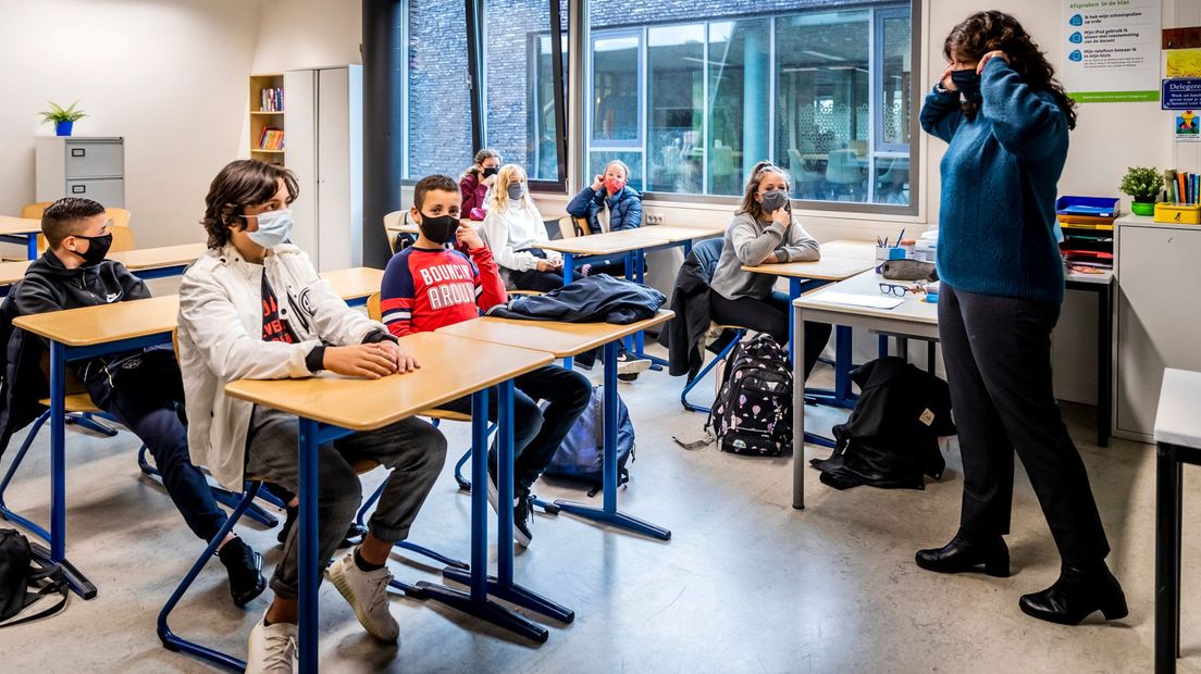 Een middelbare school, foto ter illustratie