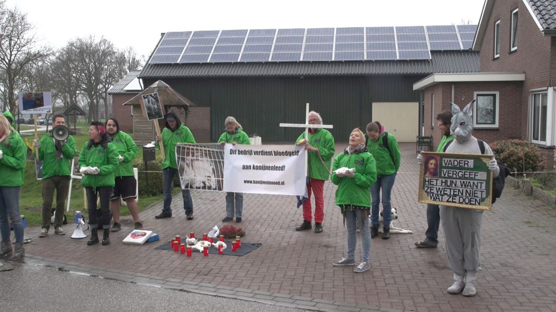 Protest bij konijnenfokkerijen eerder dit jaar in Overijssel
