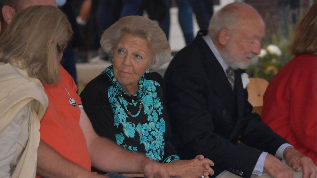 De komst van prinses Beatrix werd pas donderdag bekendgemaakt aan een aantal bestuursleden