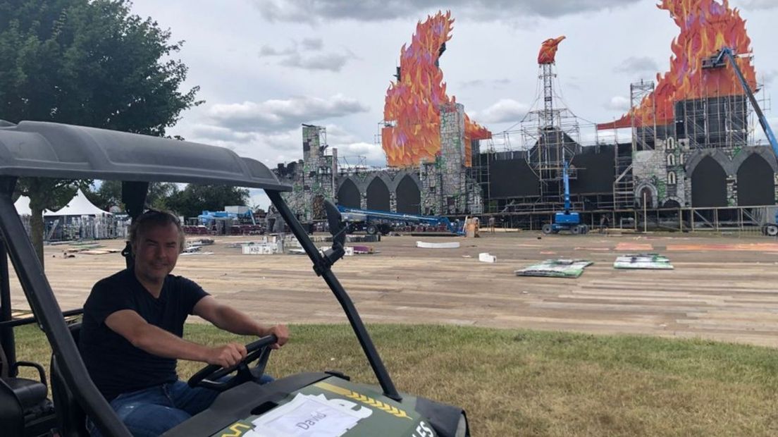 Organisator David Brons op het Dreamfields-terrein