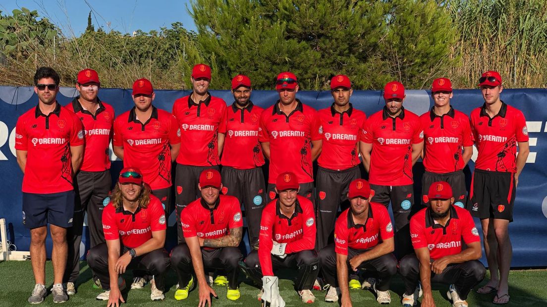 VOC Sterk Begonnen Aan Champions League Cricket Rijnmond