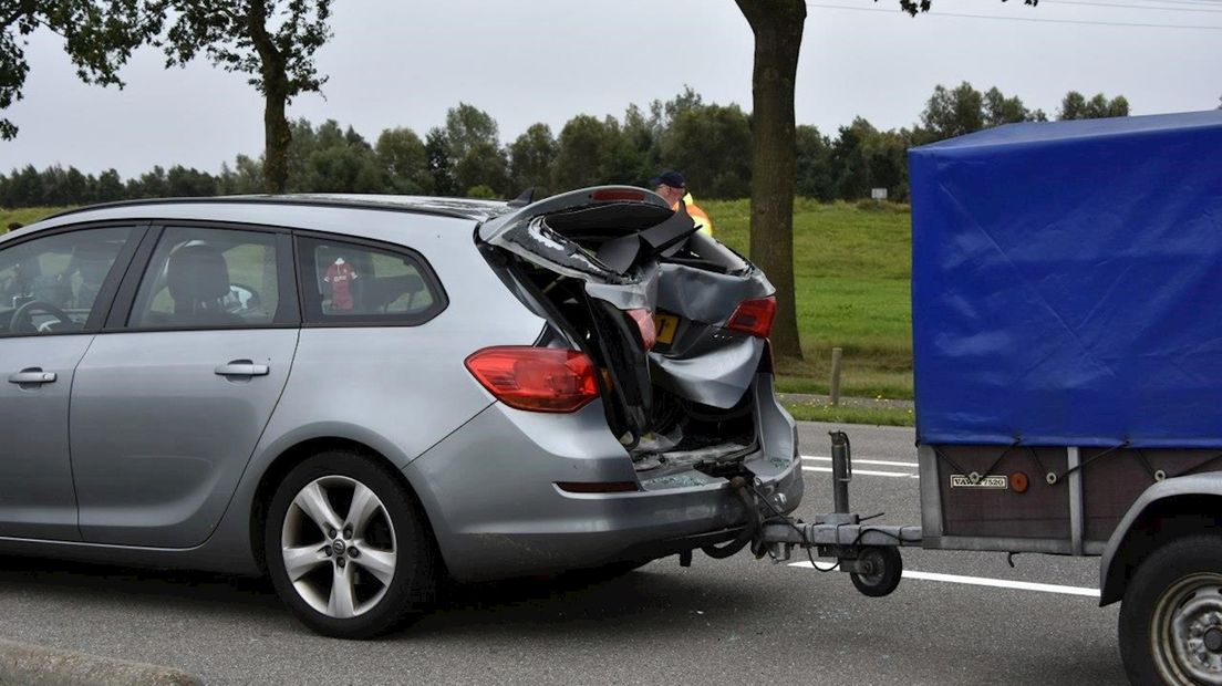 Forse Schade Bij Kop-staartbotsing Op N340 Bij Zwolle - RTV Oost