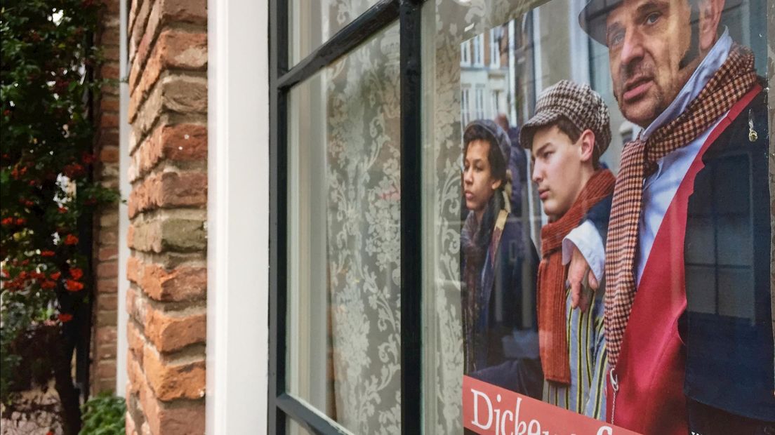 De Walstraat als decor van het Dickens Festijn