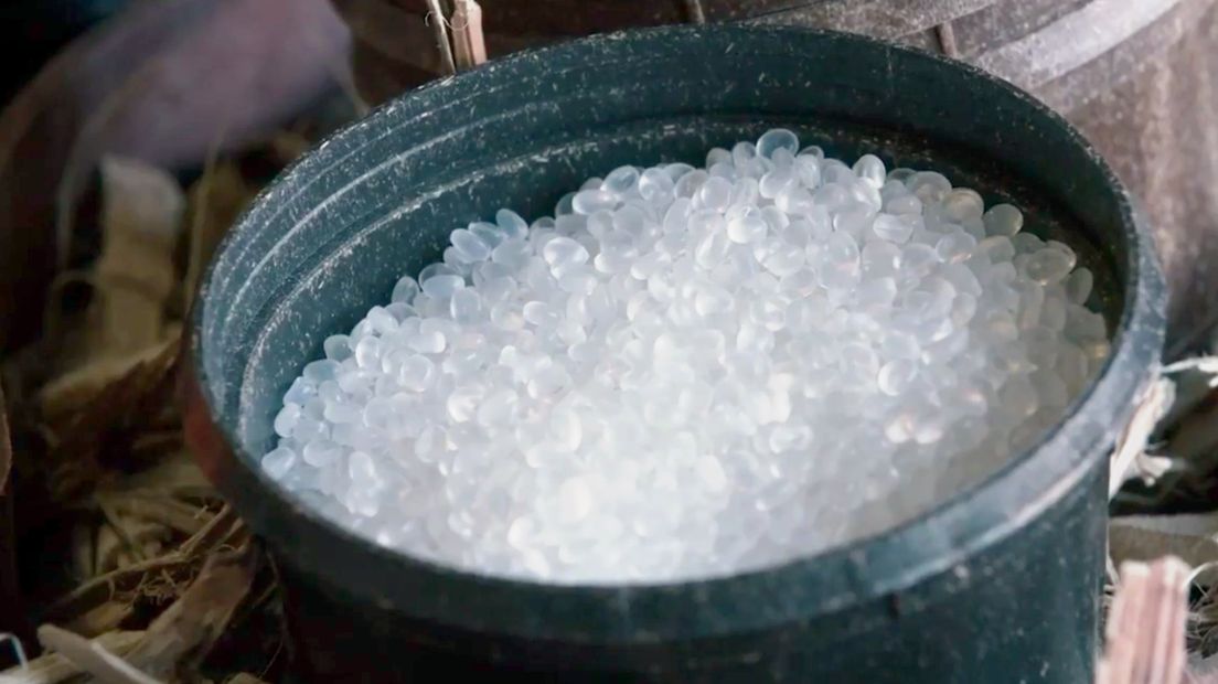 Met dit bioplastic worden onder meer afbreekbare plantenpotten gemaakt