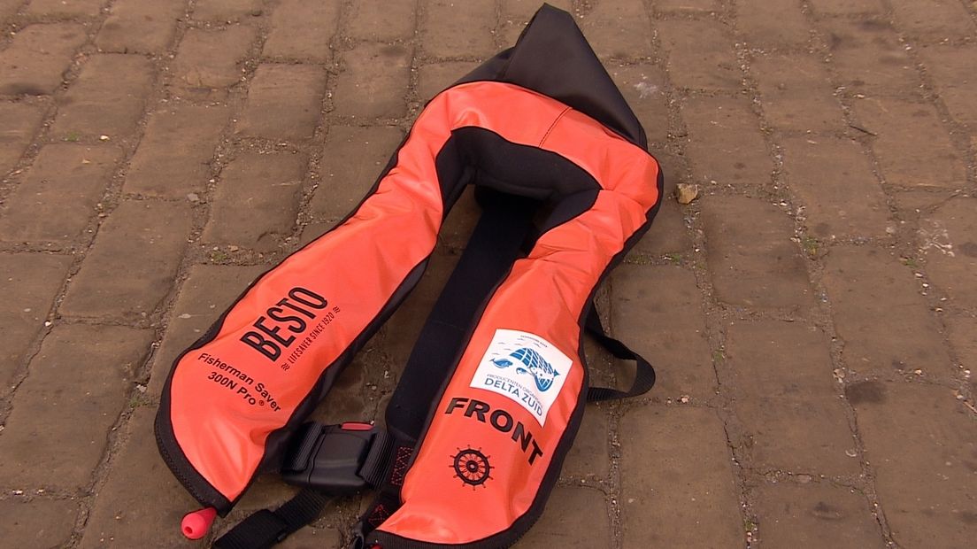 Nooit meer vermist op zee door nieuw reddingsvest (video)