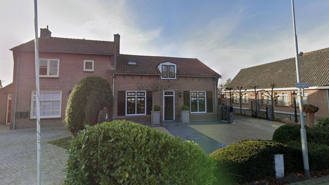 De woning aan de Nieuwe Kerkstraat in Nijkerkerveen (in 2020).