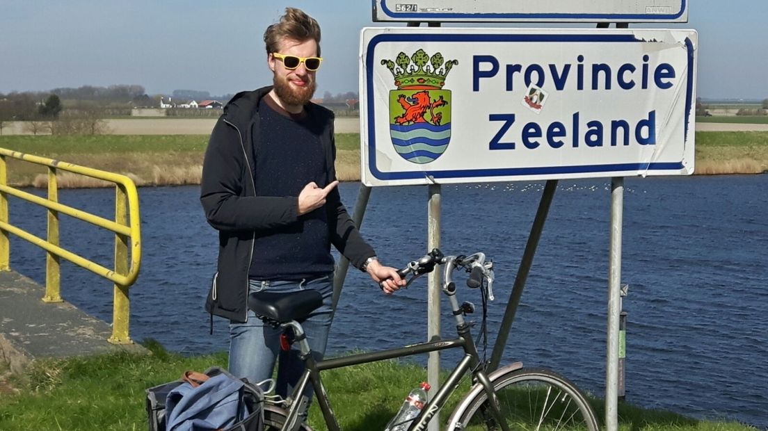 Voor het goede doel IVN Scharrelkids Fonds fietst Bram door heel Nederland. Zeeland is nu aan de beurt