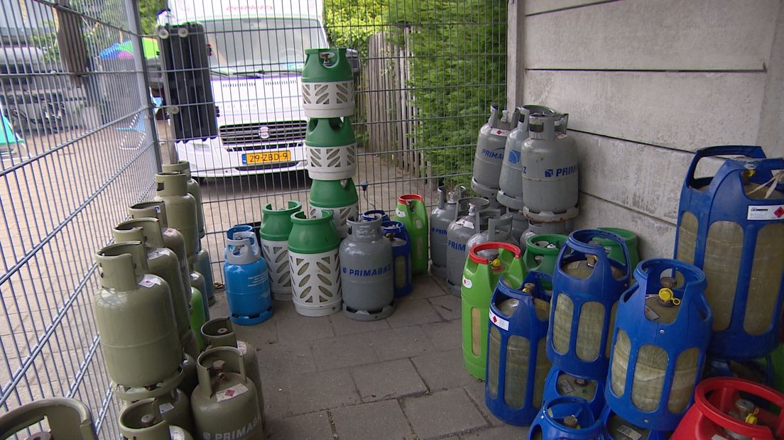 Zorg voor goedgekeurde gasflessen