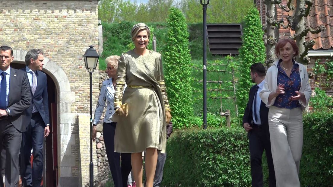 Koningin Máxima tijdens het bezoek aan Bourtange