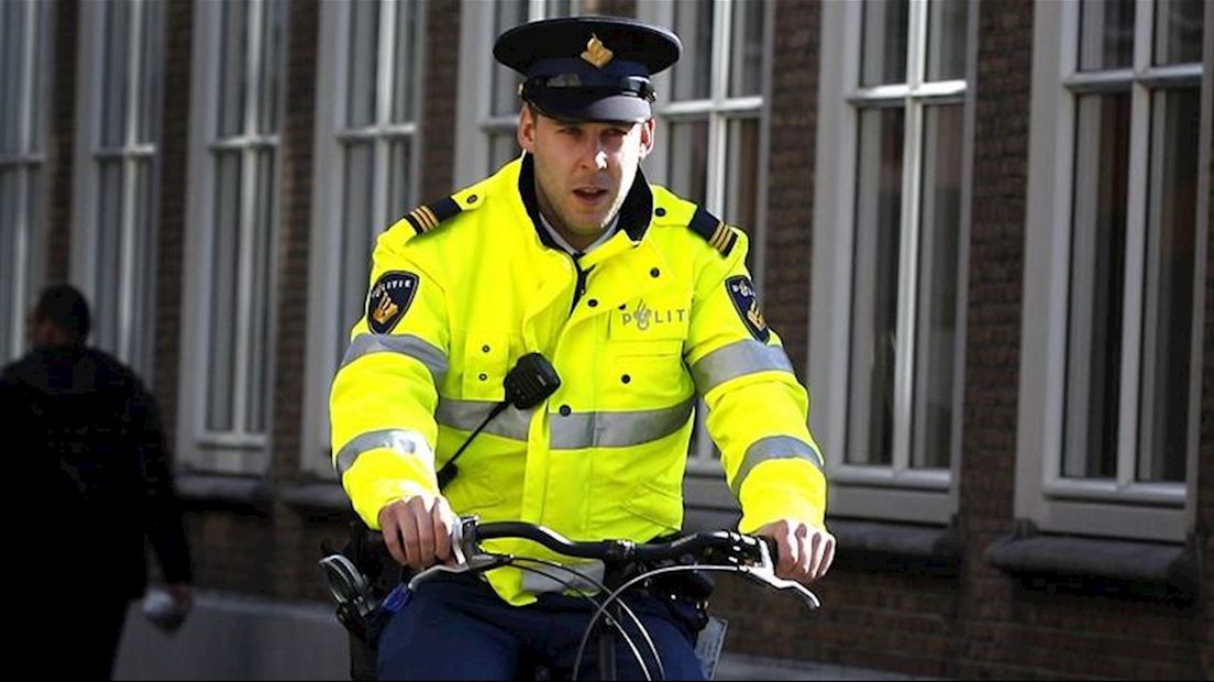 Agent op de fiets