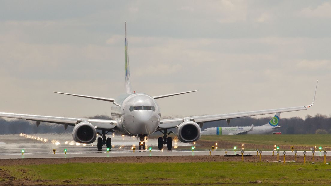 FB Oranjewoud denkt na over overname van de aandelen van Assen in Groningen Airport Eelde - RTV Dren