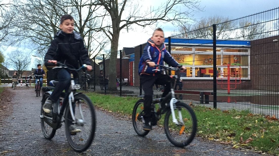 Schouwen-Duiveland fietst onveilig (video)