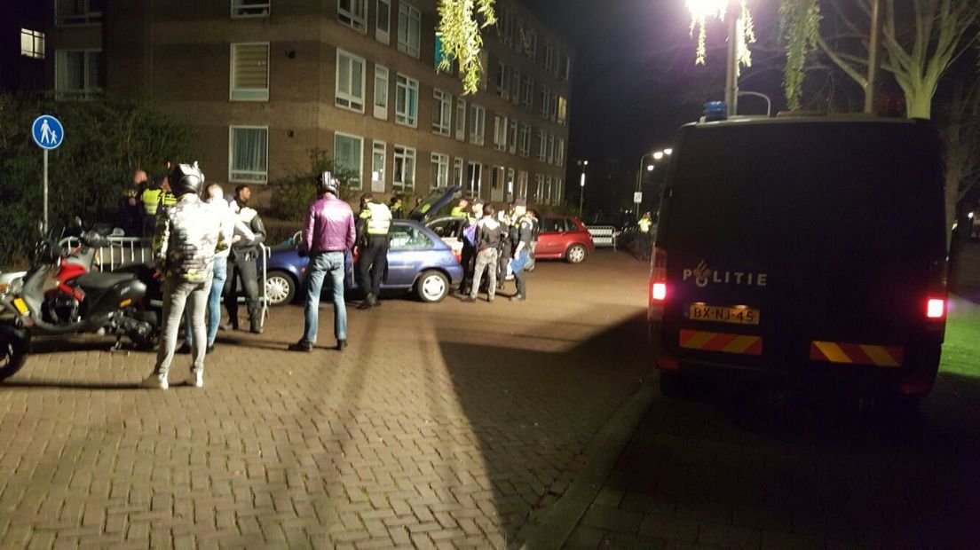 Grote Politieactie Bij Winkelcentrum De Stede - Den Haag FM