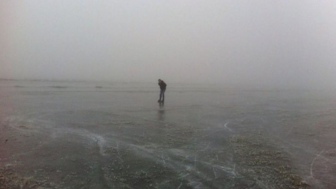Schaatser op de Onlanden (Rechten: @WeerGroningen)