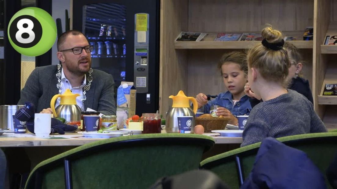 Traditioneel Burgemeestersontbijt staat in teken van de streek