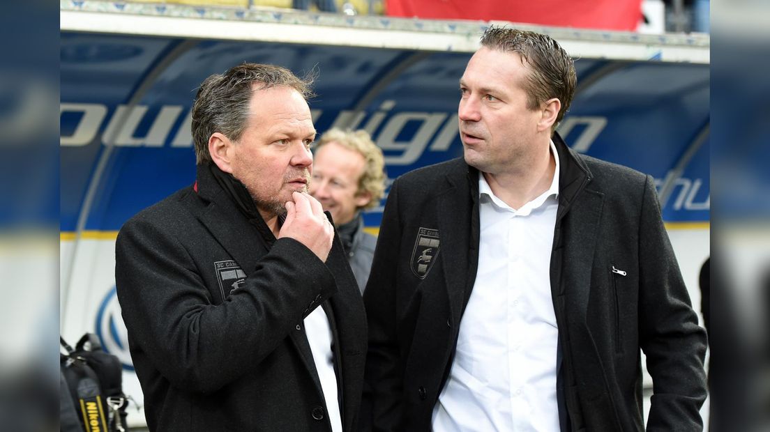 Henk de Jong en assistent coach Jan Bruin