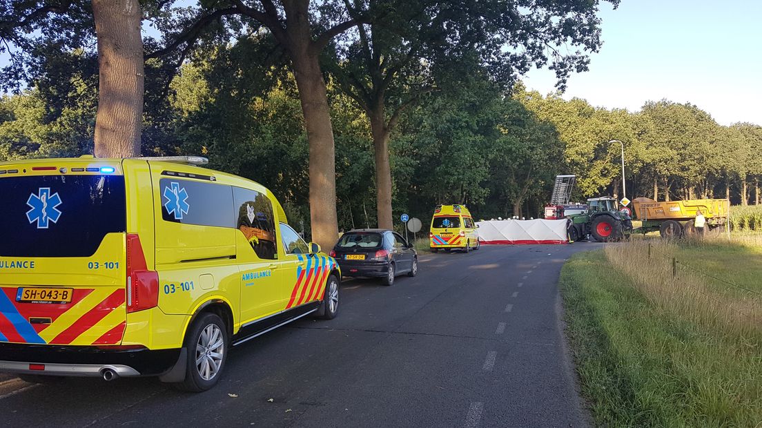 Ernstig ongeluk met trekker in Veeningen - RTV Drenthe