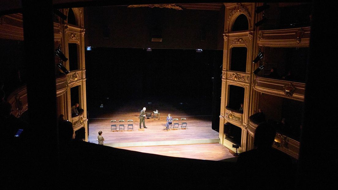 Een Kapsalon Theater-voorstelling in de Koninklijke Schouwburg in Den Haag