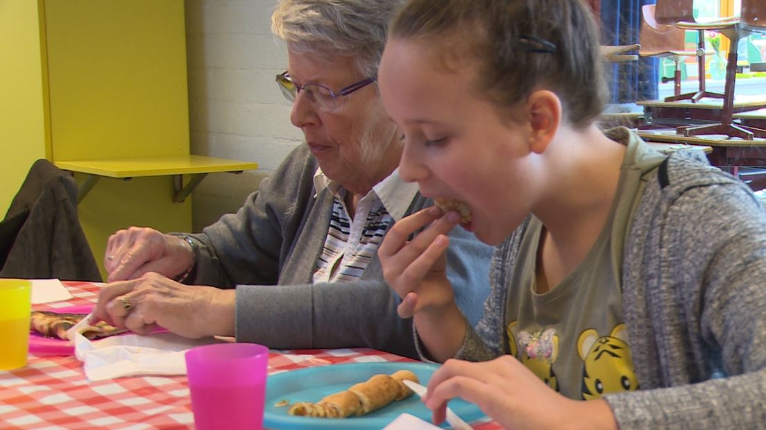 De Wegwijzer viert nationale pannenkoekdag (video)