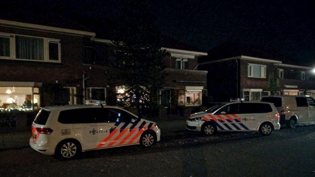 Man met mes sluipt woning binnen in Enschede