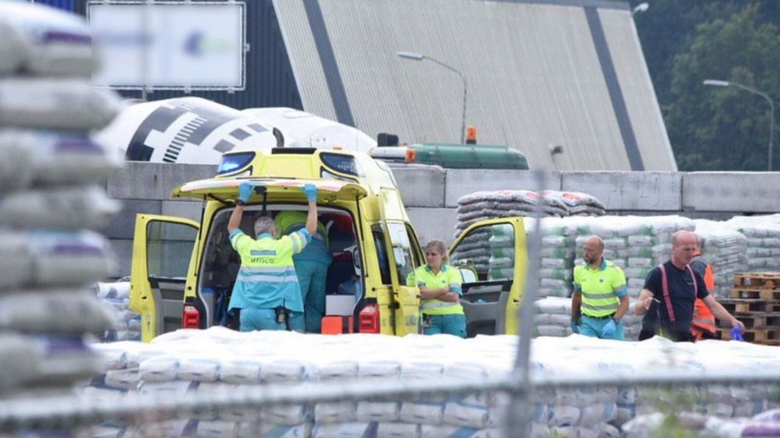 Man komt om na beknelling, OM eist geldboete tegen bedrijf - RTV Drenthe