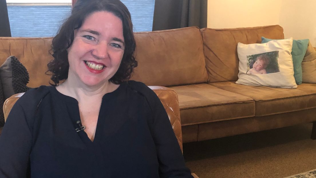 'Ik had geen idee hoe dat moest: rouwen om je overleden kind. Maar mijn omgeving wist blijkbaar wel heel precies hoe dat moest.' Wendy Marsman verloor in 2011 haar 2 jaar oude zoontje Lennart. Over haar periode van rouw schreef ze een boek dat zondag werd gepresenteerd. Want het is  Wereldlichtjesdag: een dag waarop om 19 uur 's avonds een kaarsje wordt aangestoken voor een overleden kind.