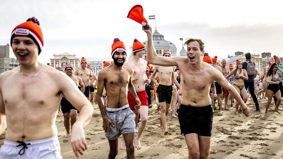 Thousands of people start 2023 with a new New Year’s dip