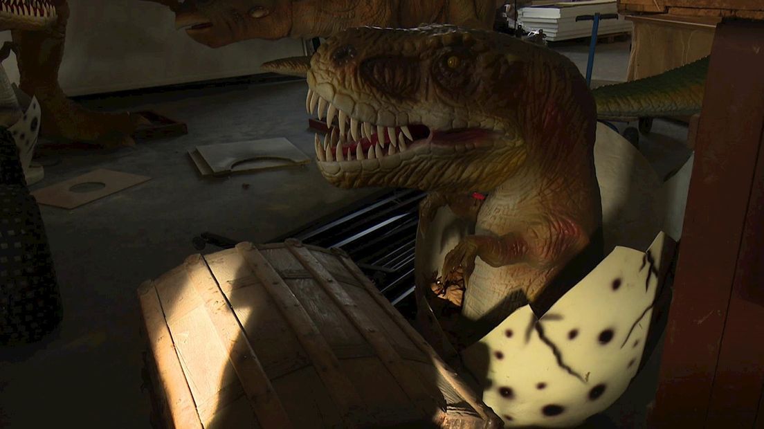 In Dinoland kunnen tientallen beelden van dino's worden bewonerd