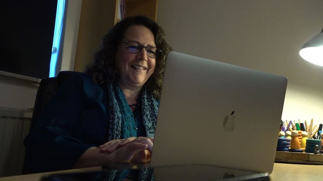Marit had lepra en wil stigma rond deze ziekte doorbreken.