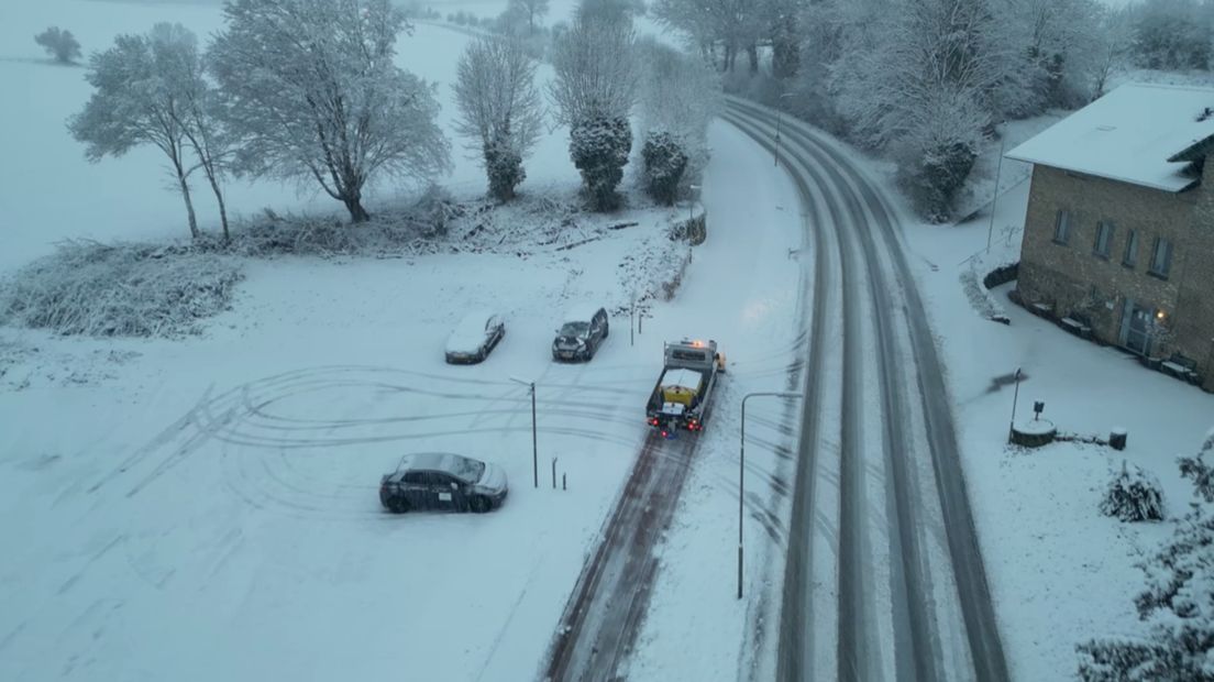 Sneeuw bij Mamelis, 8 maart 2023