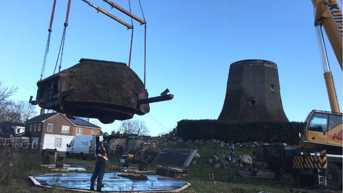 De kap van de molen is eraf getakeld (Rechten: Marjolein Lauret/RTV Drenthe)