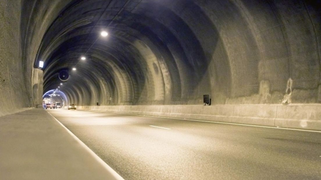 'Nog te vroeg voor besluit vervroegen tolvrije tunnel' (video)