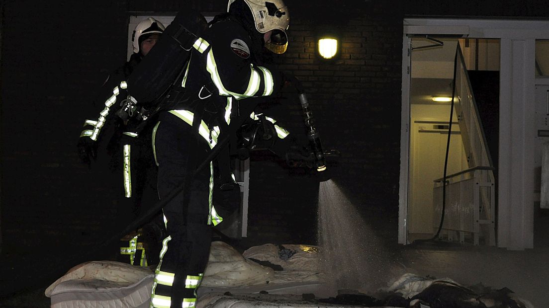 Brand door elektrische deken