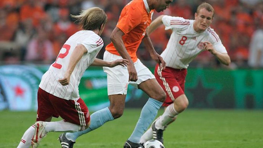 Engelaar speelt gelijk met Oranje