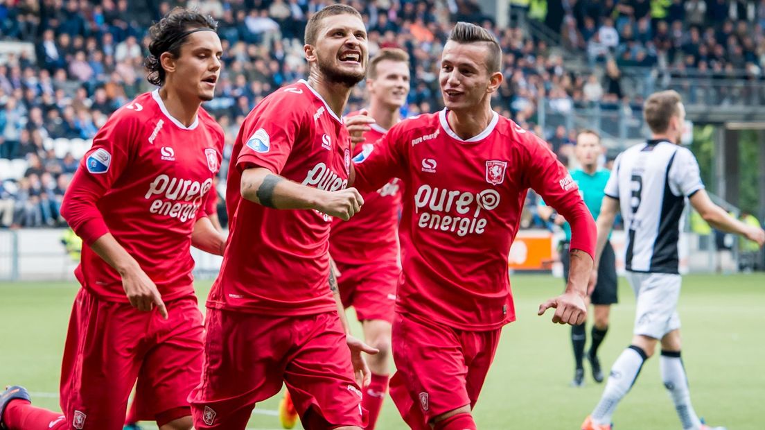 Blijdschap bij FC Twente na de 0-1