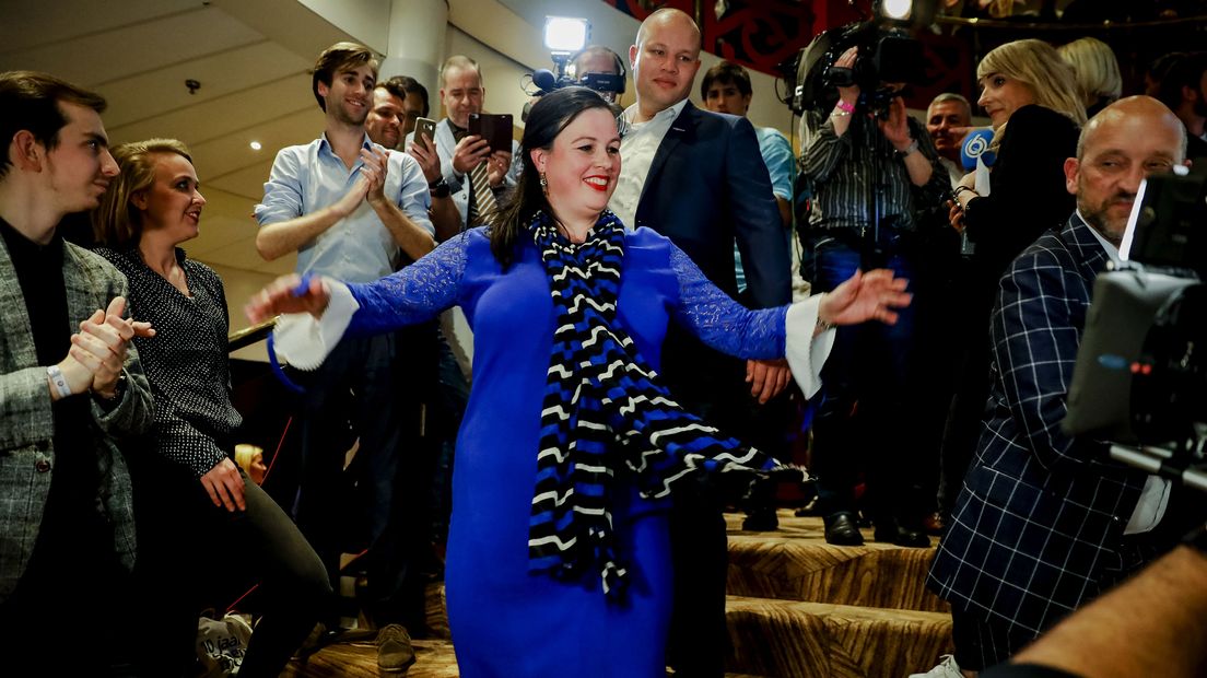 Annabel Nanninga op de uitslagenavond van Forum voor Democratie in Zeist.