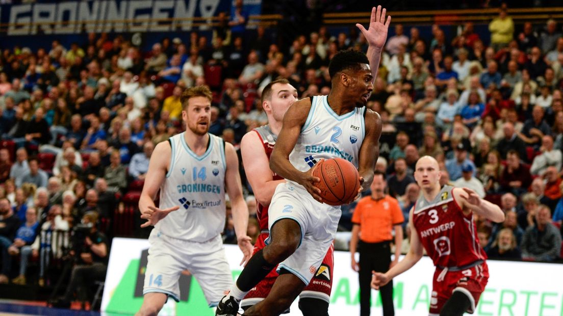 Donte Ingram in actie