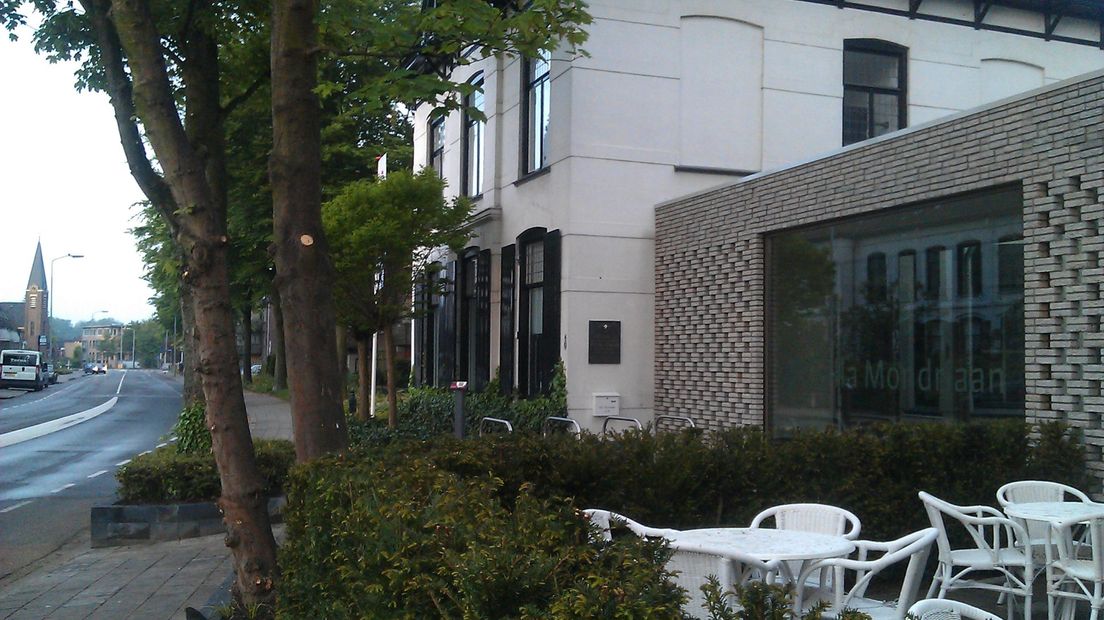 Prinses Beatrix opent vanmiddag Villa Mondriaan in Winterswijk.
