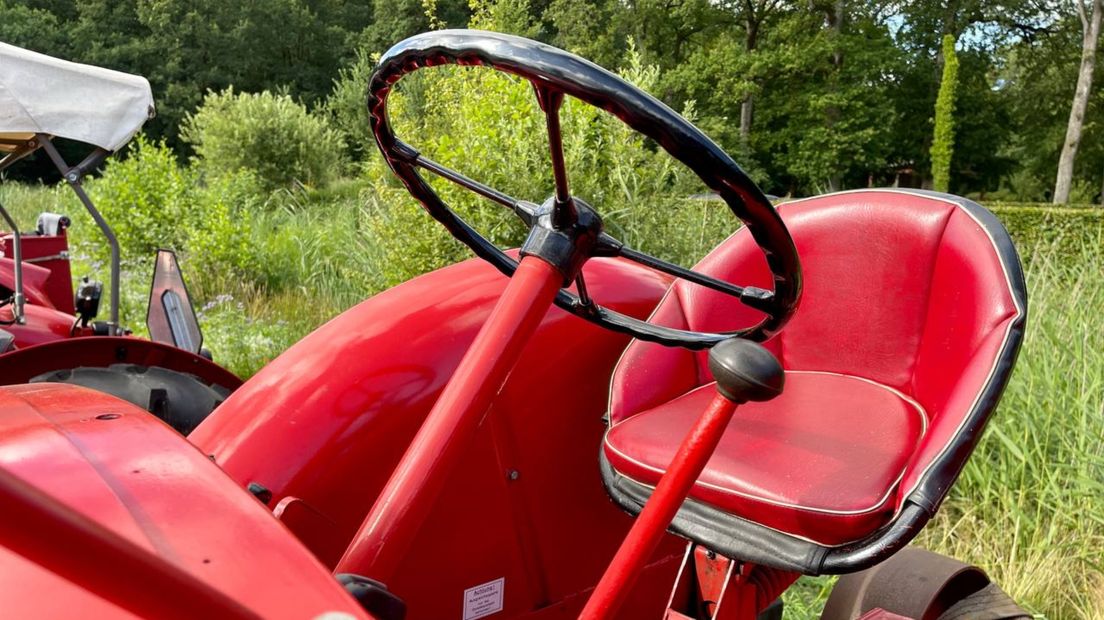 De sobere 'cockpit' van een van de trekkers