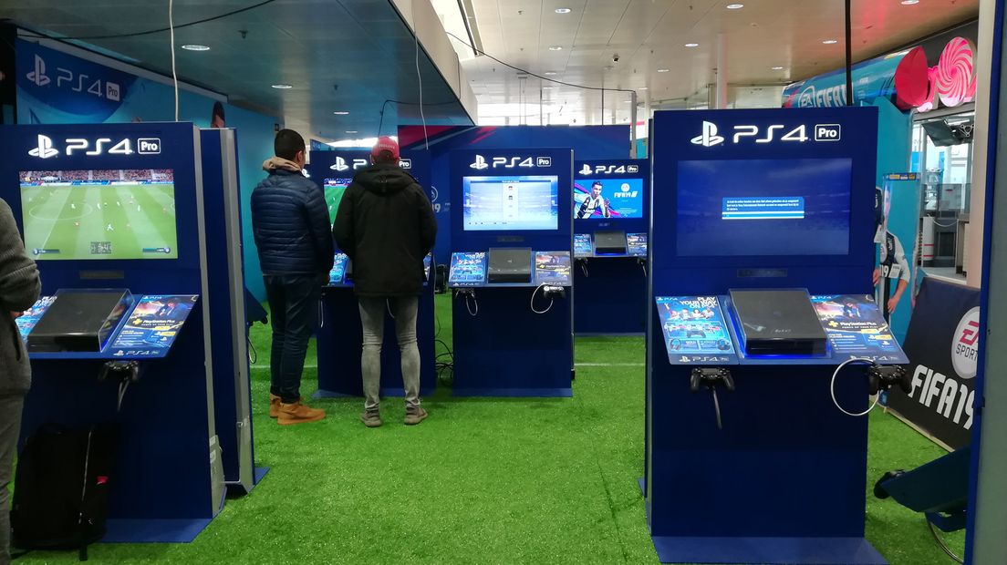 De FIFA experience voor de Media Markt.