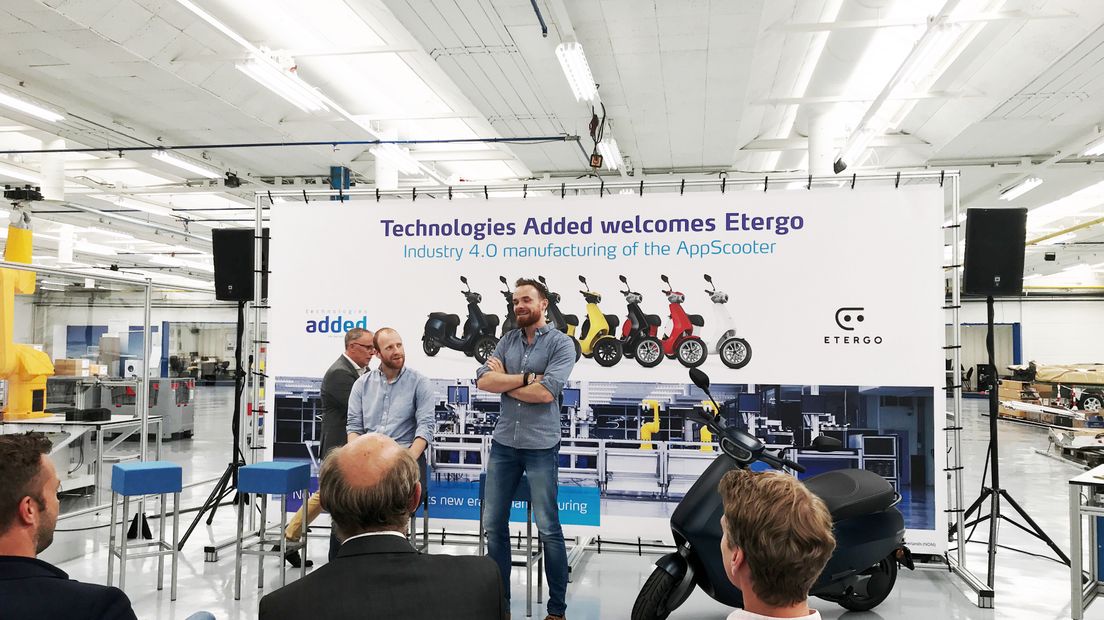 Etergo en Technologies Added presenteren vanmiddag plannen voor productie van e-scooter in Emmen (Rechten: RTV Drenthe/Andries Ophof)