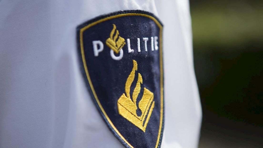 Dronken man krijgt boete voor uitschelden politie in Enschede