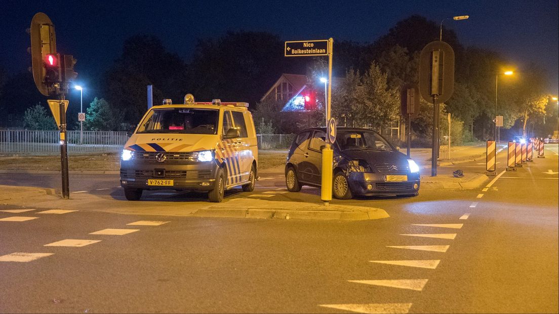 Vrouw mee naar politiebureau na eenzijdig ongeval in Deventer