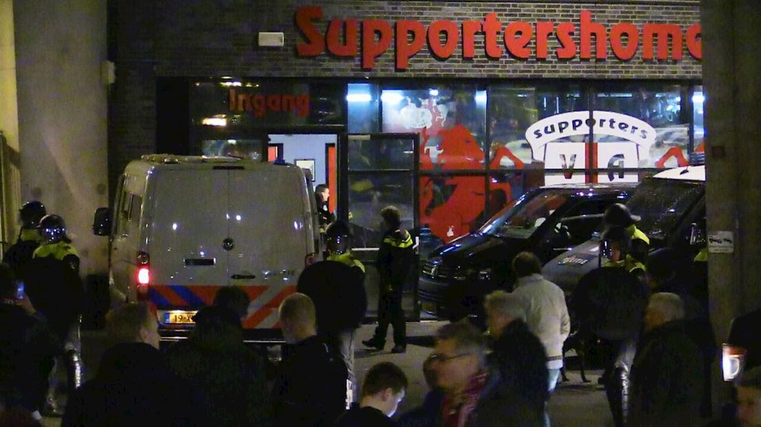 Vijf mensen zijn opgepakt rondom het supportershome van FC Twente