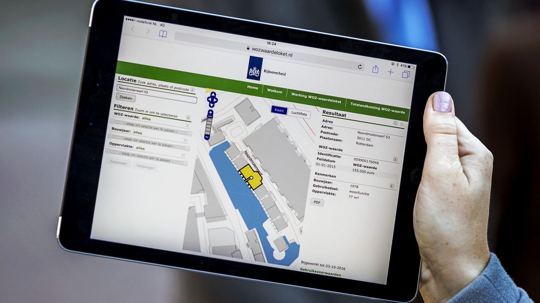 De website van het WOZ-loket op een tablet