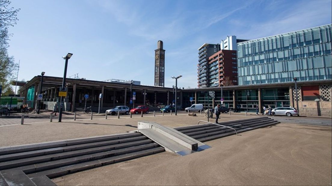 Rond het station in Enschede is regelmatig sprake van overlast